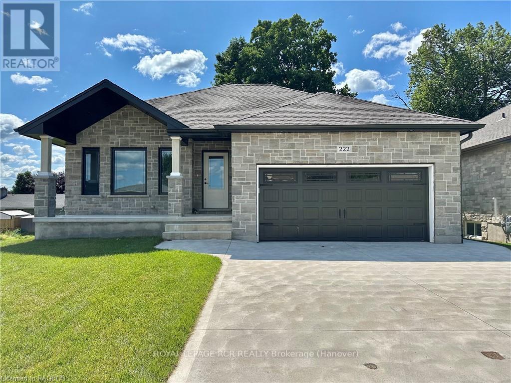 222 16TH AVENUE CRESCENT, Hanover, Ontario