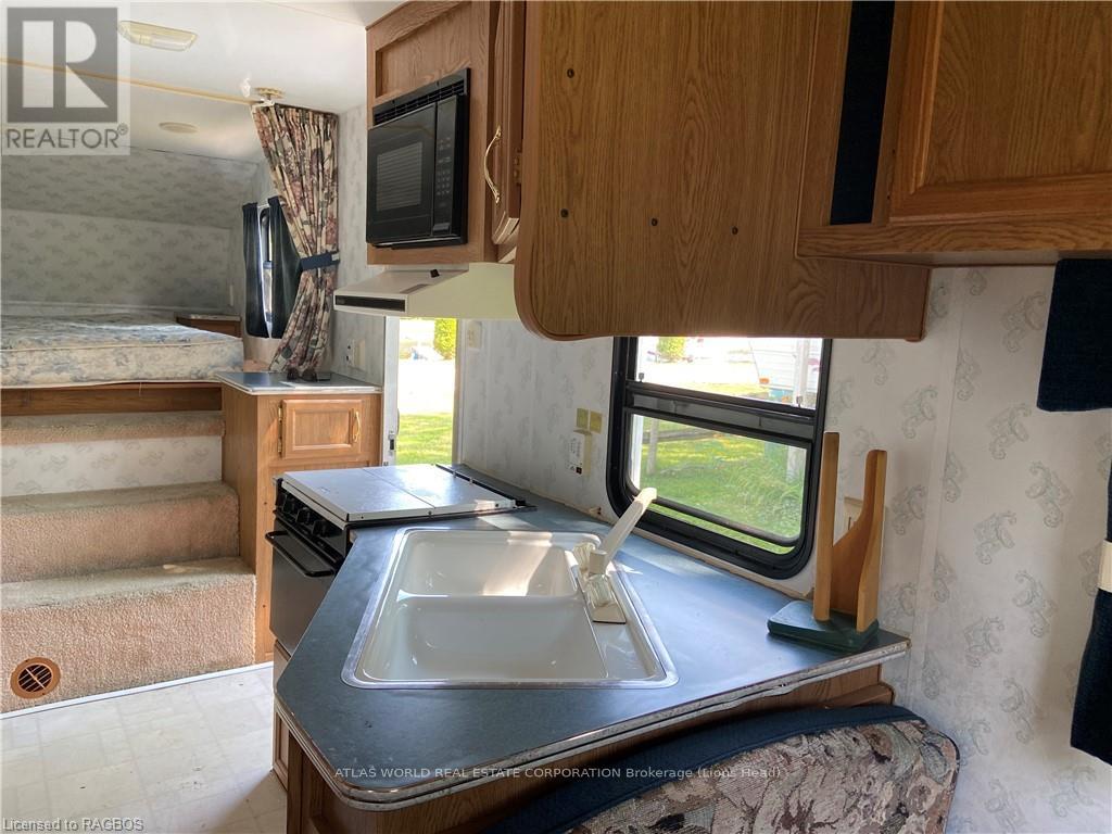6 - 9 Tamarac Road, Northern Bruce Peninsula, Ontario  N0H 2R0 - Photo 3 - X10850646