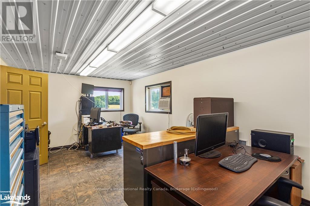 8870 County 93 Road, Midland, Ontario  L4R 4K4 - Photo 18 - S10439590