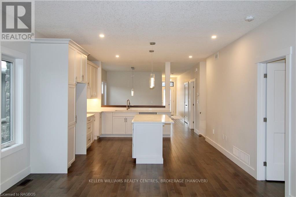612 25th Avenue, Hanover, Ontario  N4N 3B8 - Photo 6 - X10848058