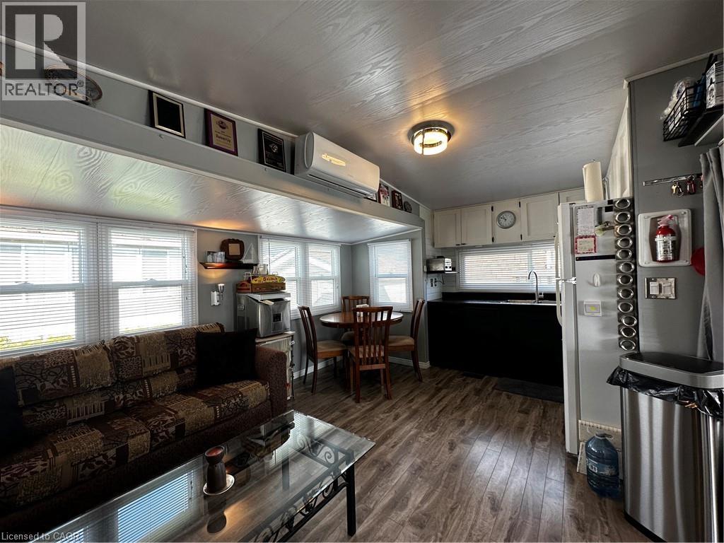 92 Clubhouse Road Unit# 33, Turkey Point, Ontario  N0E 1T0 - Photo 13 - 40500139
