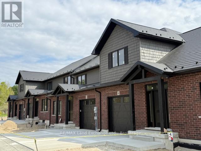 Unit 1 - 8 Golf Links Road, Kincardine, Ontario  N2Z 0G1 - Photo 2 - X10845600