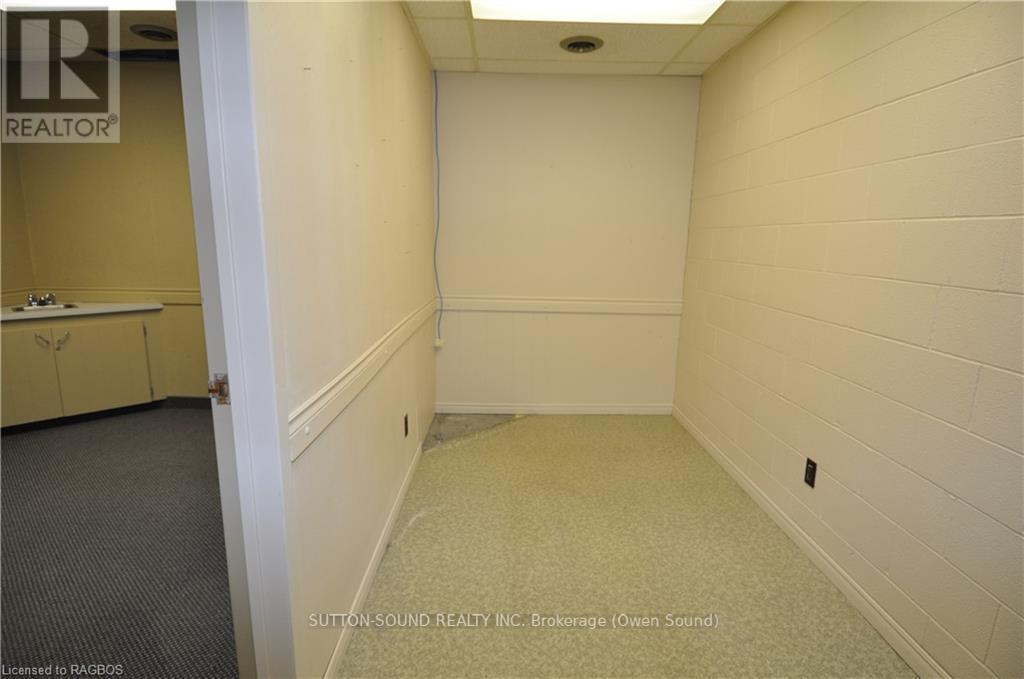 10 - 945 3rd Avenue E, Owen Sound, Ontario  N4K 2K8 - Photo 3 - X10851607