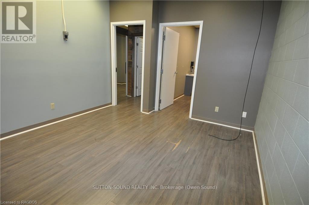 4c - 945 3rd Avenue E, Owen Sound, Ontario  N4K 2K8 - Photo 4 - X10851667
