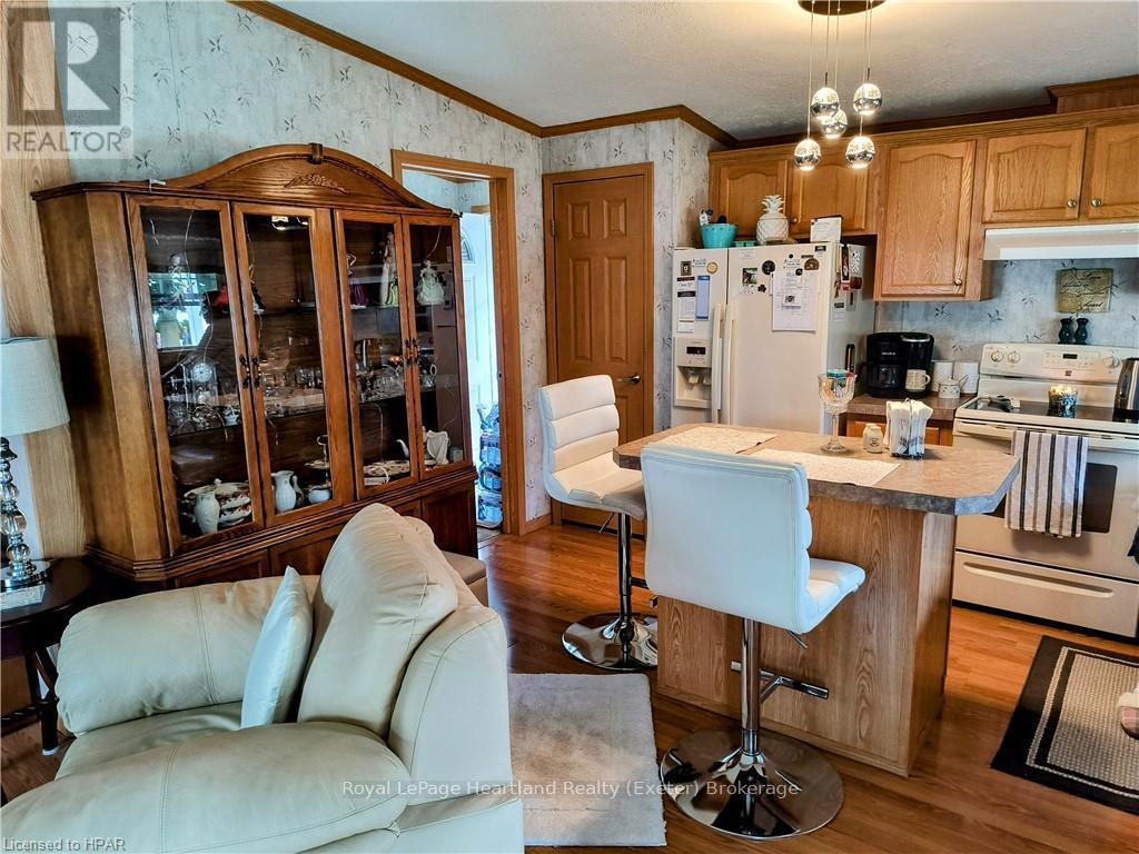 20 George Street, Strathroy-Caradoc, Ontario  N7G 3P4 - Photo 6 - X10779856
