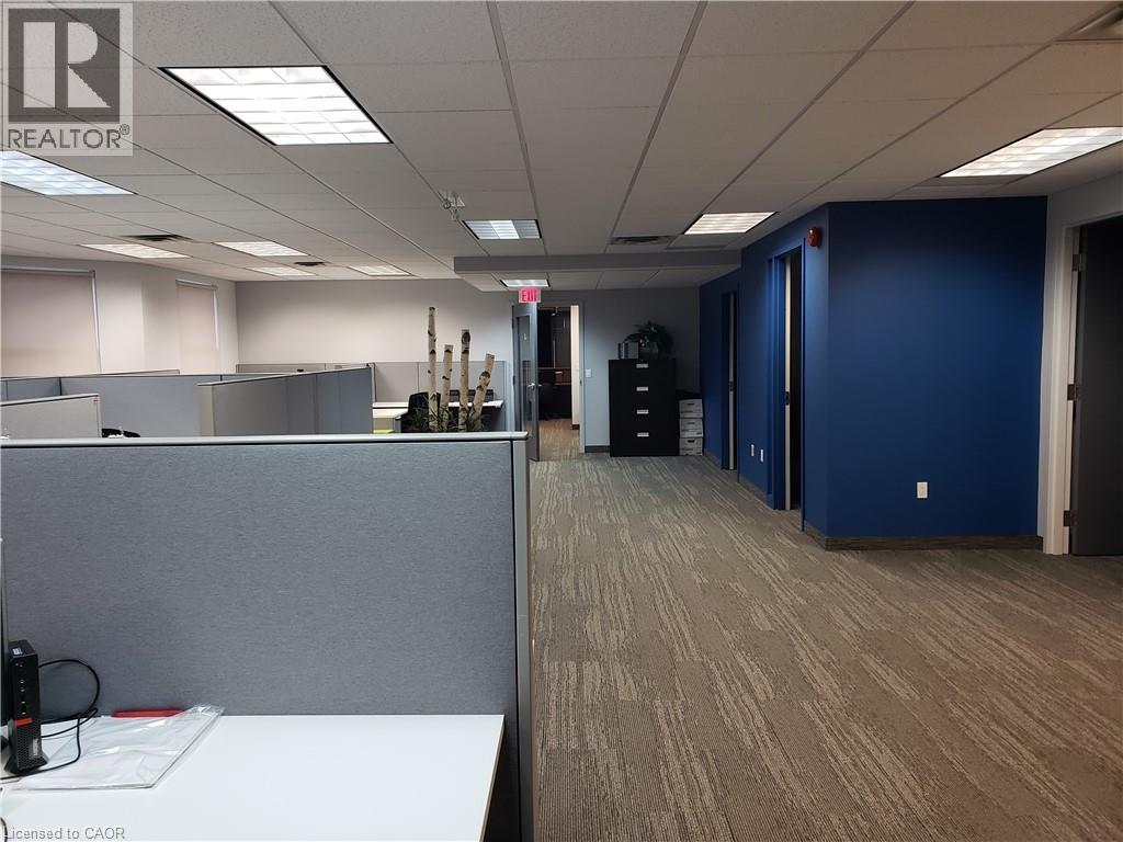 209 Frederick Street Unit# 3b, Kitchener, Ontario  N2H 2M7 - Photo 8 - 40549132