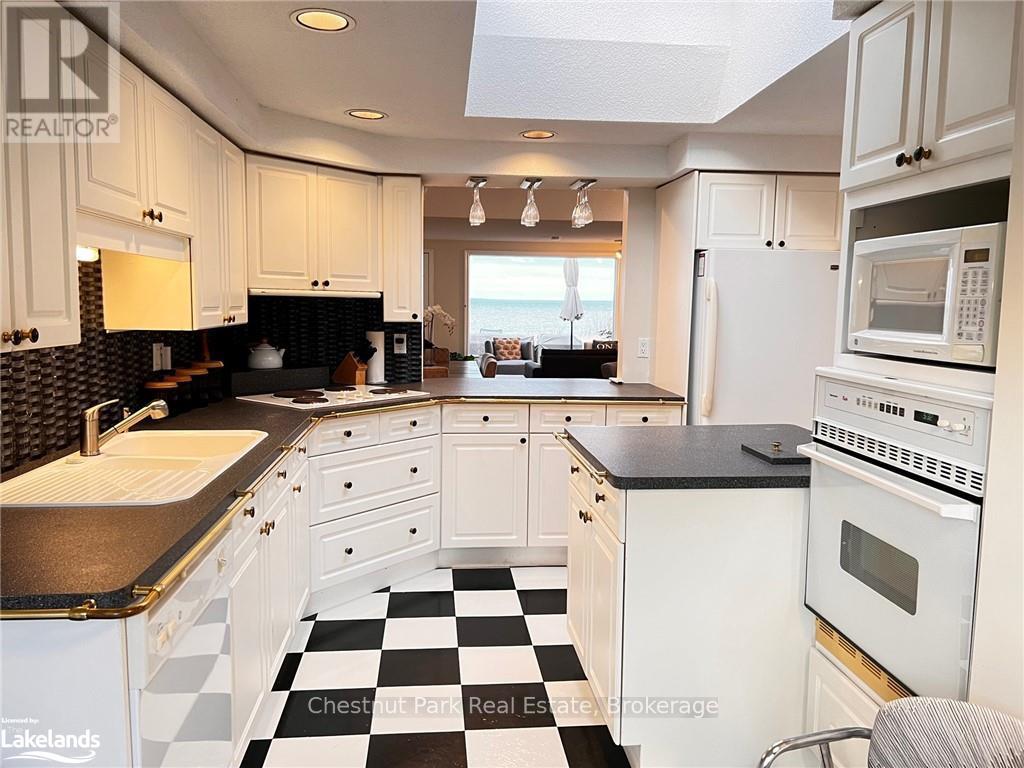 89 Georgian Manor Drive, Collingwood, Ontario  L9Y 5P4 - Photo 18 - S10897834