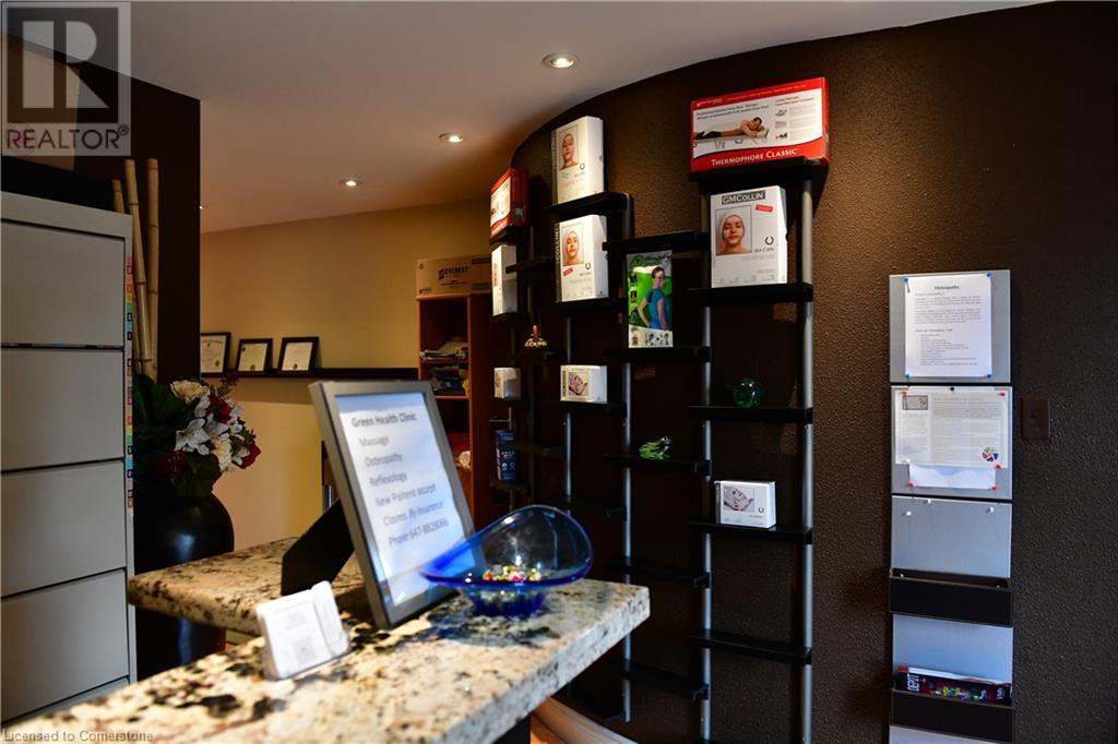 265 Queen Street S, Mississauga, Ontario  L5M 1L9 - Photo 12 - 40566555