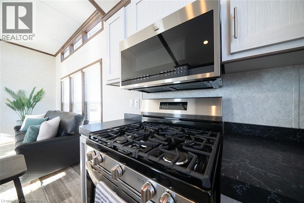 92 Clubhouse Road Unit# 20, Turkey Point, Ontario  N0E 1T0 - Photo 22 - 40572507