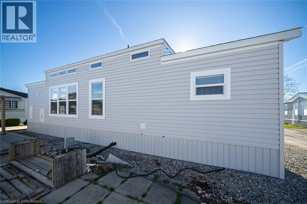 92 Clubhouse Road Unit# 20, Turkey Point, Ontario  N0E 1T0 - Photo 3 - 40572507