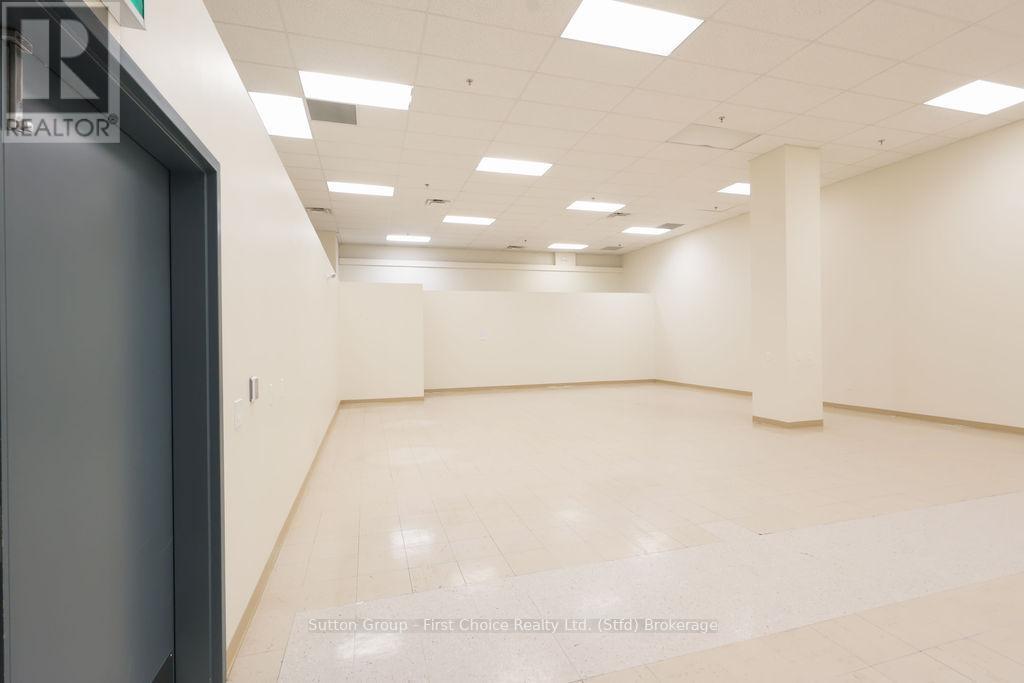 B - 65 Albert Street, Stratford, Ontario  N5A 3K2 - Photo 12 - X10780079
