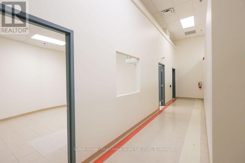 B - 65 Albert Street, Stratford, Ontario  N5A 3K2 - Photo 15 - X10780079