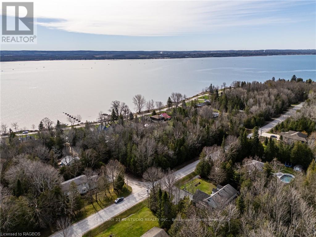 106 Washington Avenue, Georgian Bluffs, Ontario  N4K 5N4 - Photo 5 - X10847889