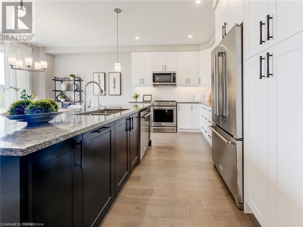 437 Westhaven Street, Waterloo, Ontario  N2T 0A4 - Photo 5 - 40577452