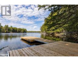 1001 HEMLOCK ROAD, Lake of Bays, Ontario
