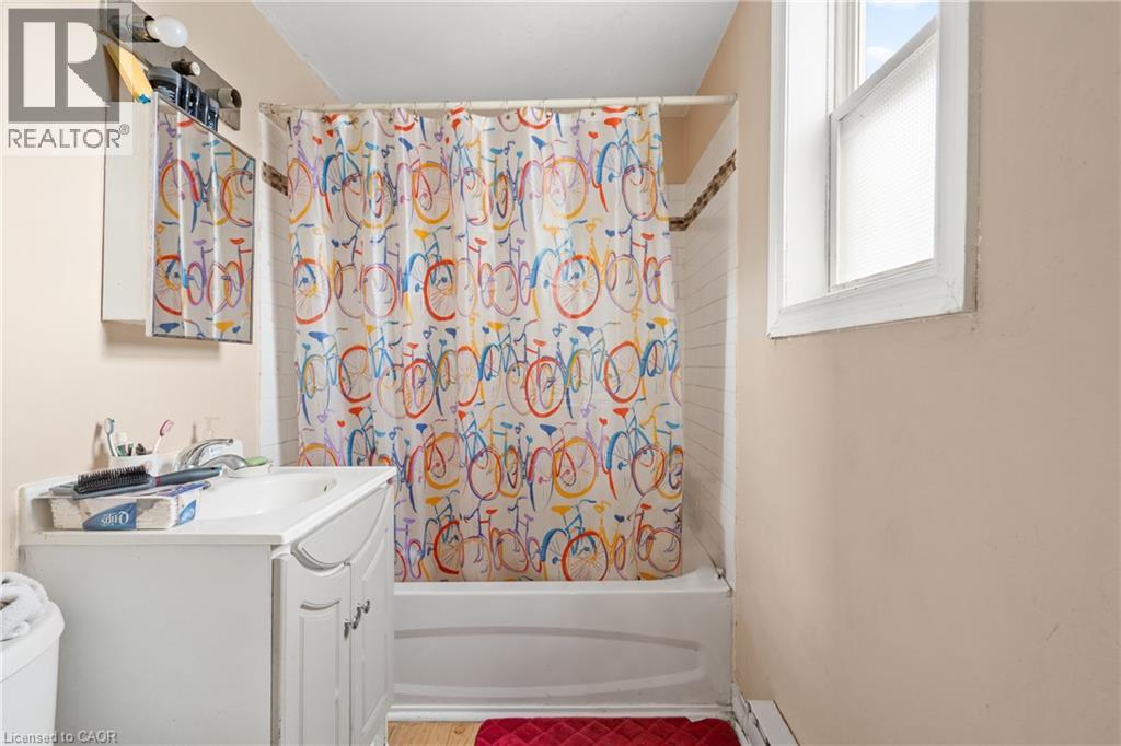 207 Beaver Street, Thorold, Ontario  L2V 1B8 - Photo 35 - 40590836