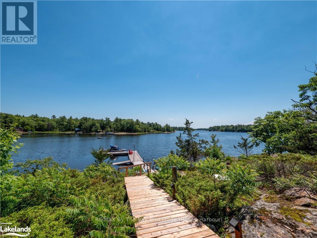 6932 Island 1810 / Bone Island, Georgian Bay, Ontario  P0E 1E0 - Photo 3 - X10439562