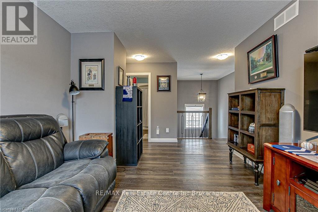 587 Hawthorne Place, Woodstock, Ontario  N4T 0B8 - Photo 15 - X10875886