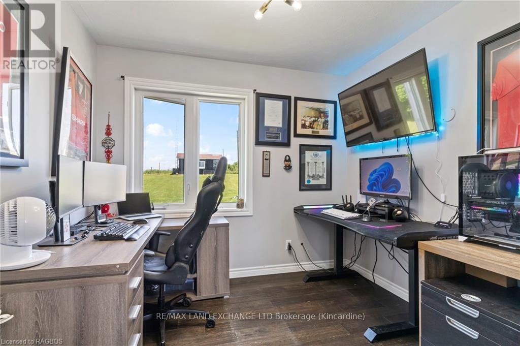 166 Maple Hill Road, Brockton, Ontario  N0G 2V0 - Photo 14 - X10848994