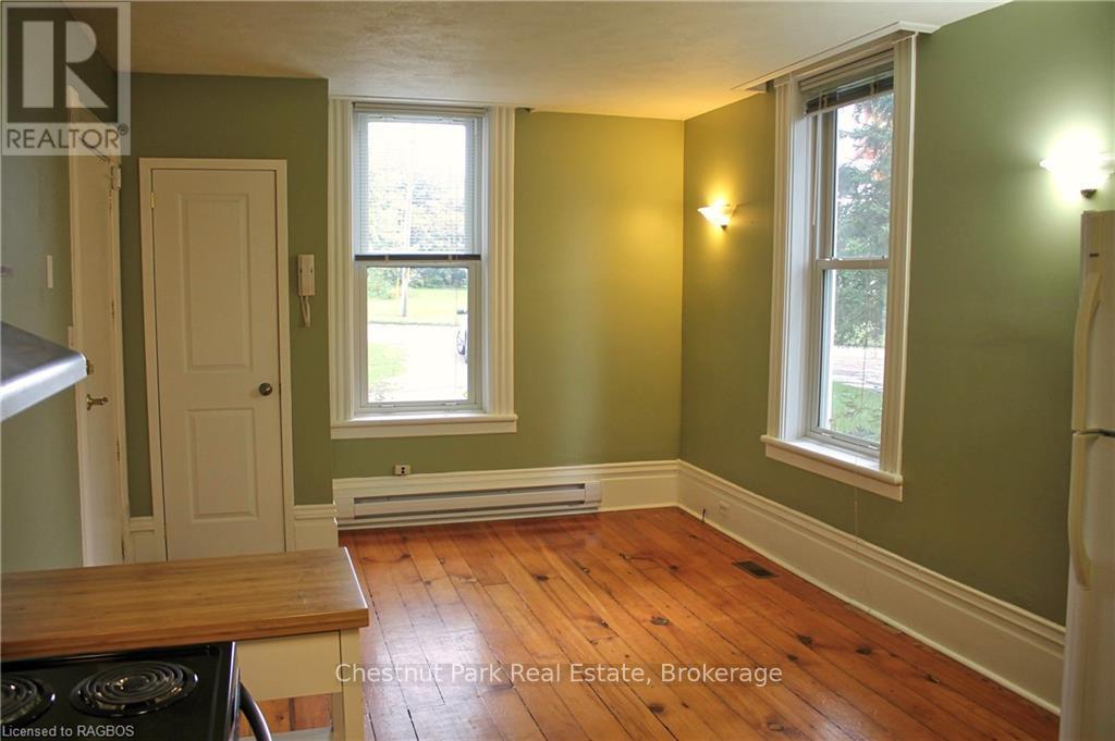 319 Berford Street, South Bruce Peninsula, Ontario  N0H 2T0 - Photo 10 - X10849481