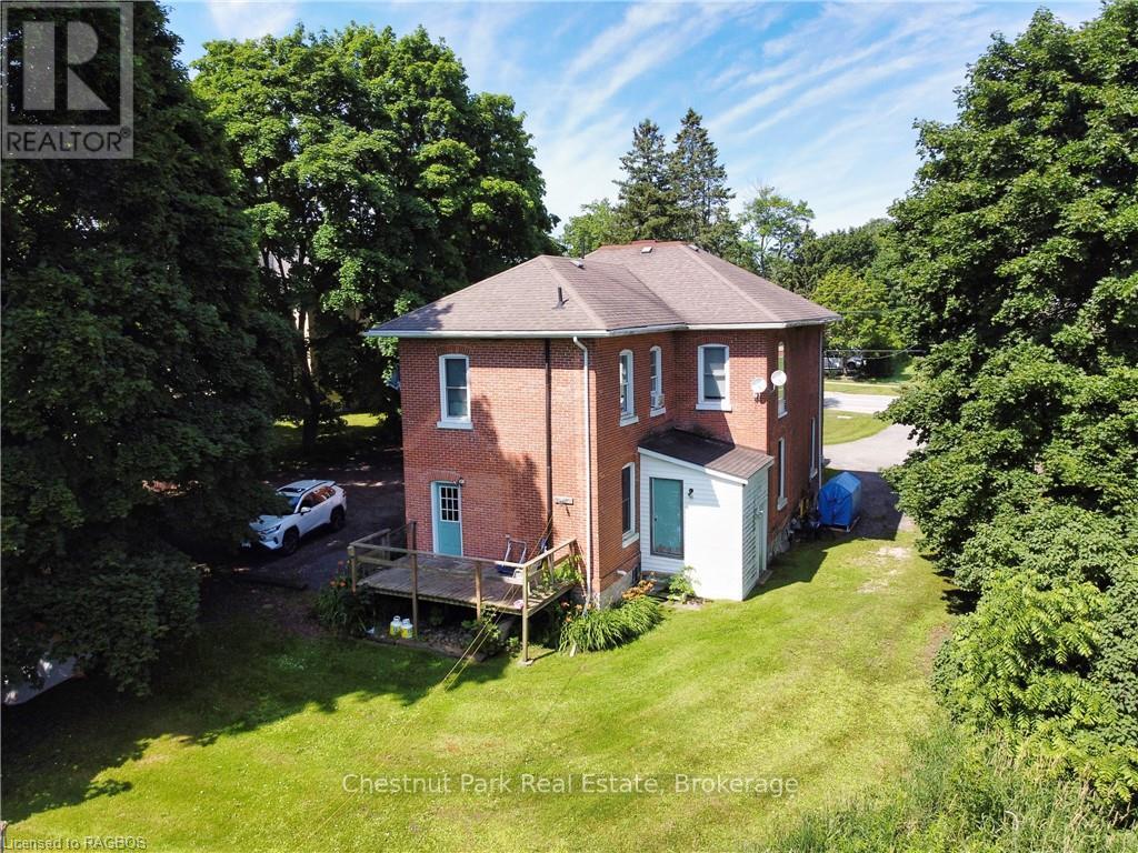 319 Berford Street, South Bruce Peninsula, Ontario  N0H 2T0 - Photo 2 - X10849481
