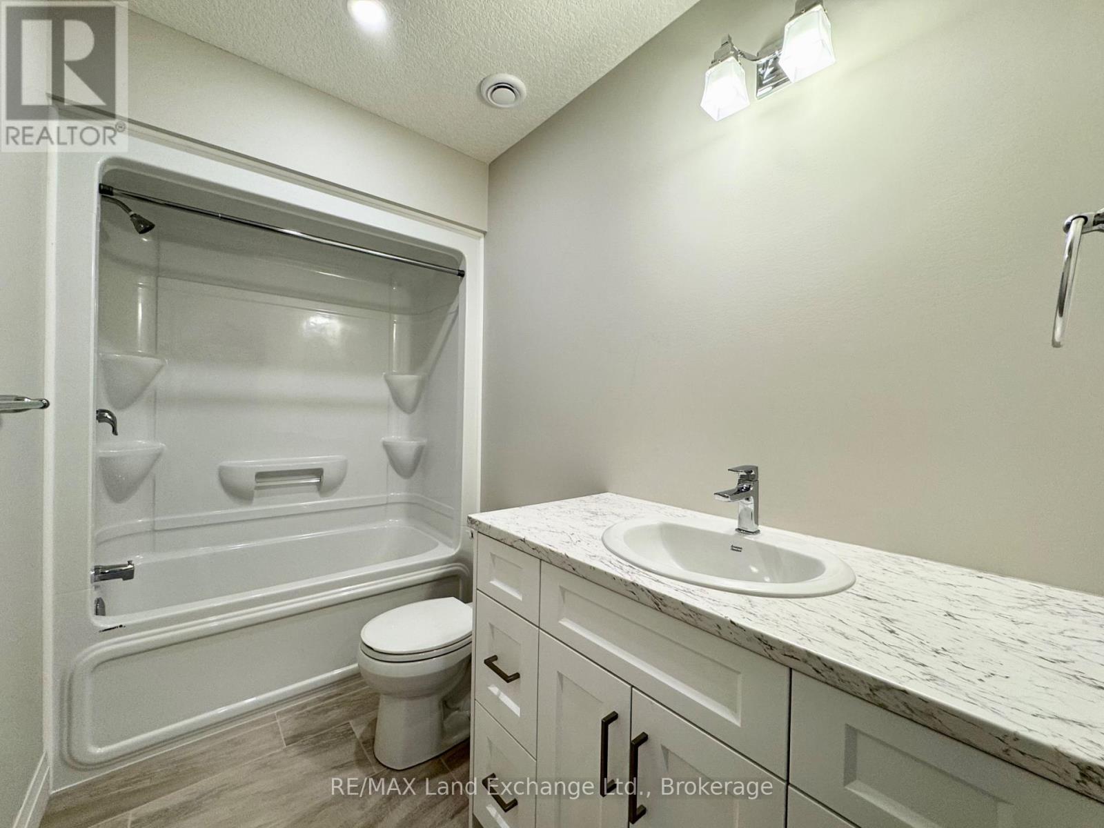 358 Rosner Drive, Saugeen Shores, Ontario  N0H 2C8 - Photo 14 - X10849516