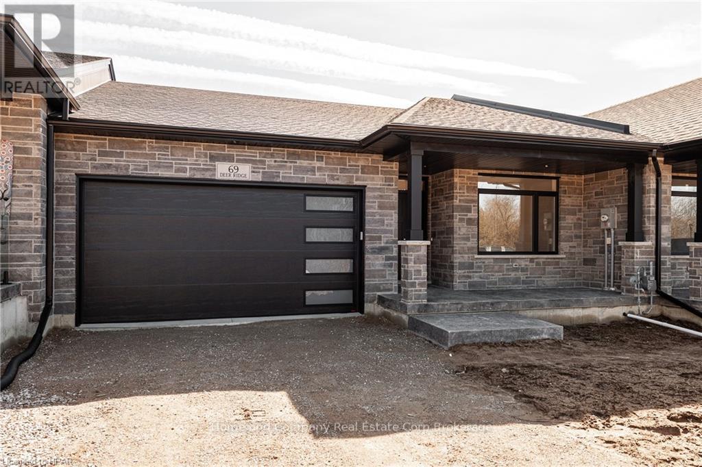 70 DEER RIDGE LANE, Bluewater, Ontario