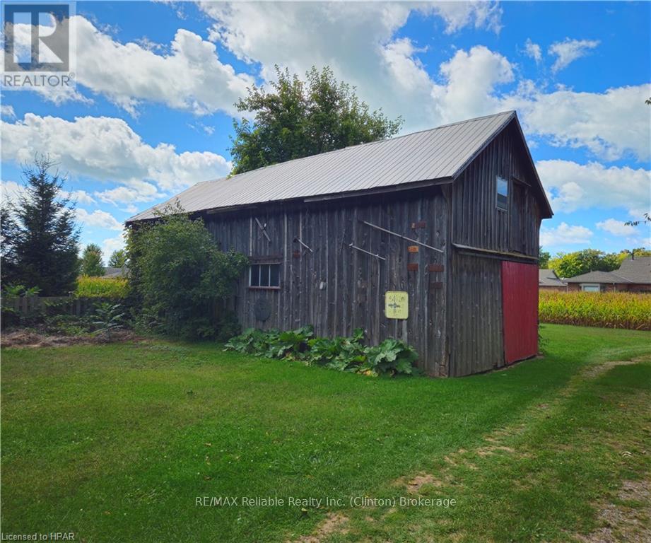 75551 Bluewater Highway, Bluewater, Ontario  N0M 1G0 - Photo 25 - X10781013