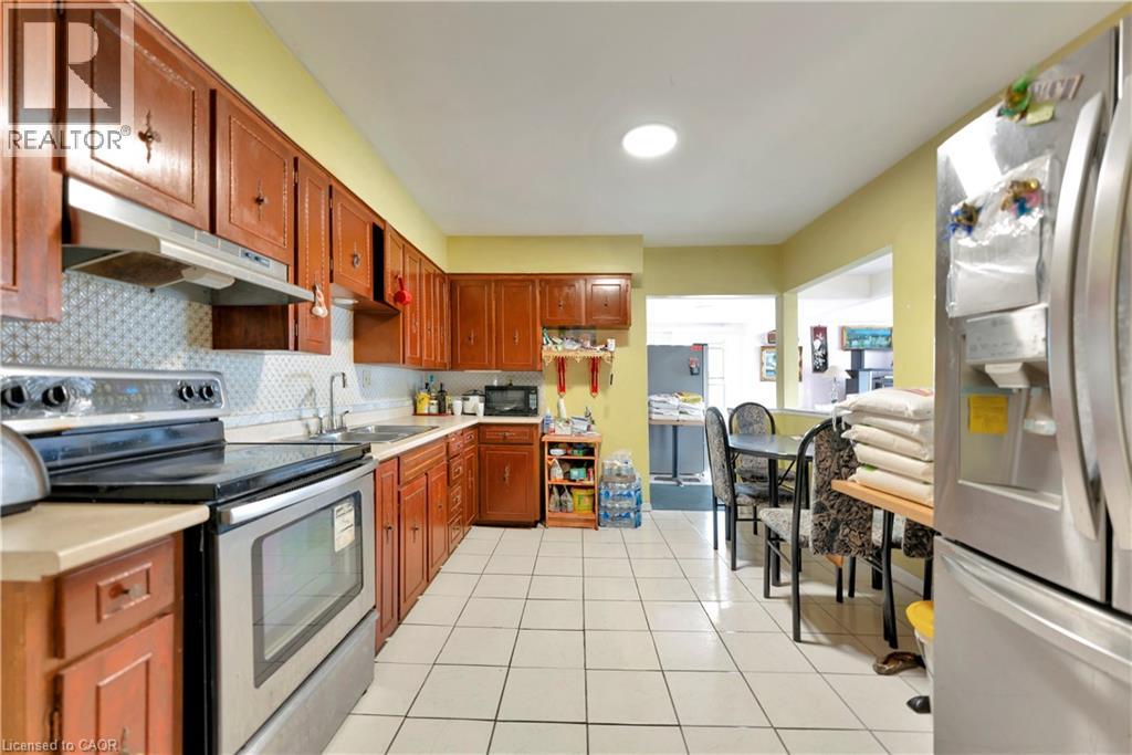 225 Parkdale Avenue N, Hamilton, Ontario  L8H 5X4 - Photo 30 - XH4204867