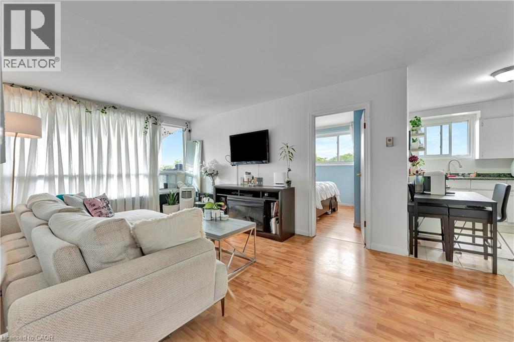 225 Parkdale Avenue N, Hamilton, Ontario  L8H 5X4 - Photo 39 - XH4204867