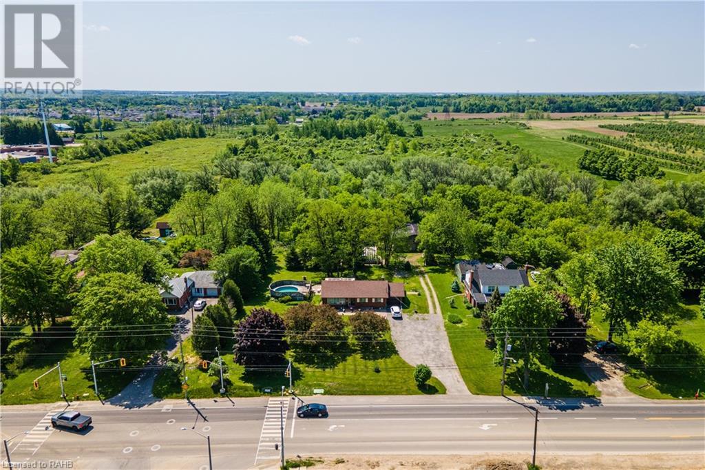 1048 Garner Road E, Ancaster, Ontario  L9G 3K9 - Photo 9 - XH4202457