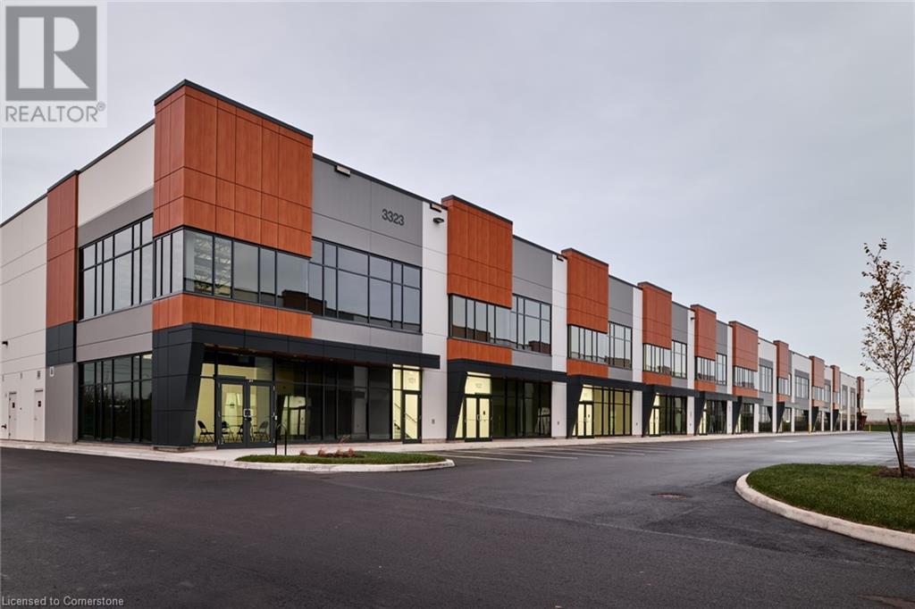 3303 Superior Court Unit# A103, Oakville, Ontario  L6L 0C4 - Photo 3 - XH4184902