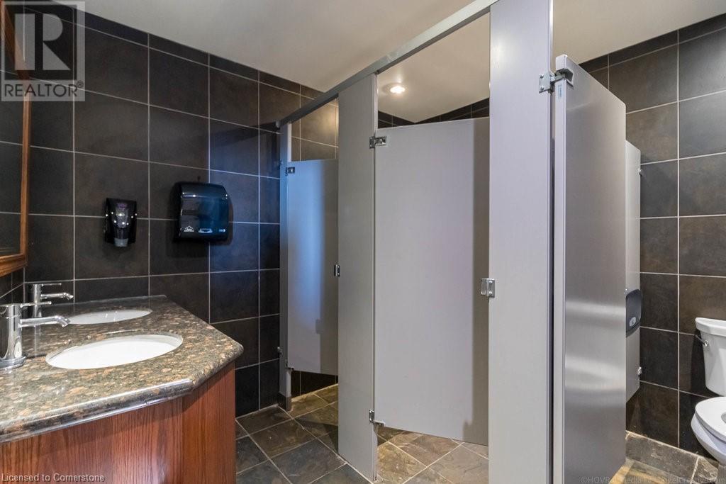 2251 Rymal Road E, Hamilton, Ontario  L8J 2V8 - Photo 34 - XH4173914