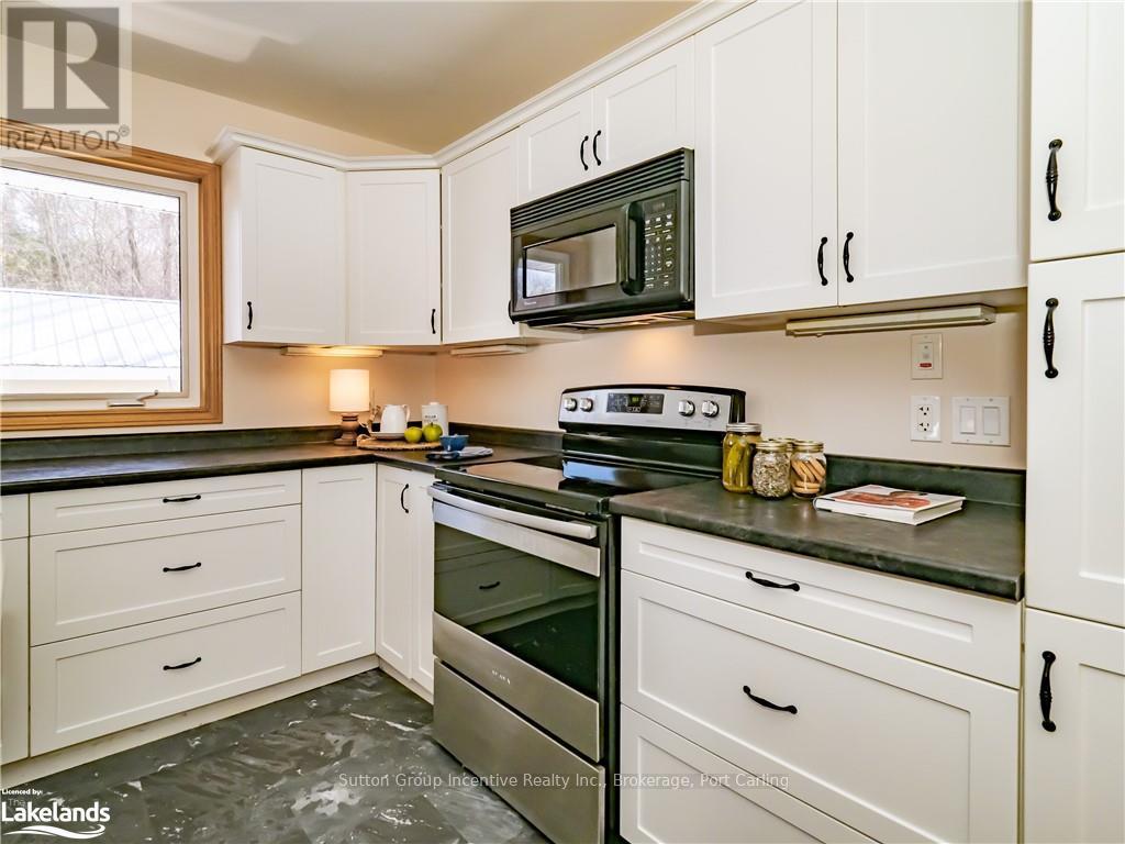 34 Hunts Road, Huntsville, Ontario  P1H 1J4 - Photo 10 - X10437762