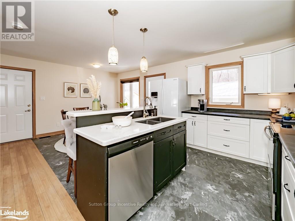 34 Hunts Road, Huntsville, Ontario  P1H 1J4 - Photo 5 - X10437762