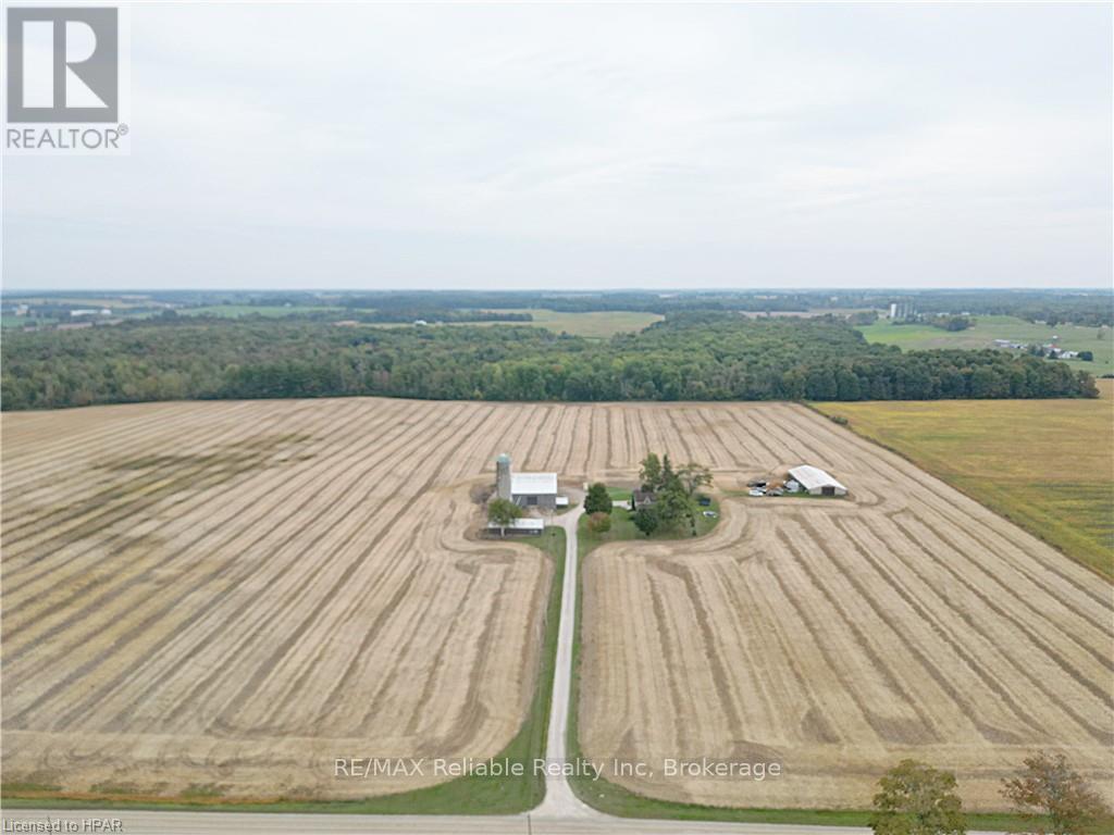84210 Hoover Line, North Huron, Ontario  N0G 1E0 - Photo 2 - X10781168