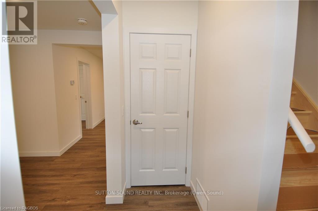 601 7th St A E, Owen Sound, Ontario  N4K 1K4 - Photo 16 - X10847038