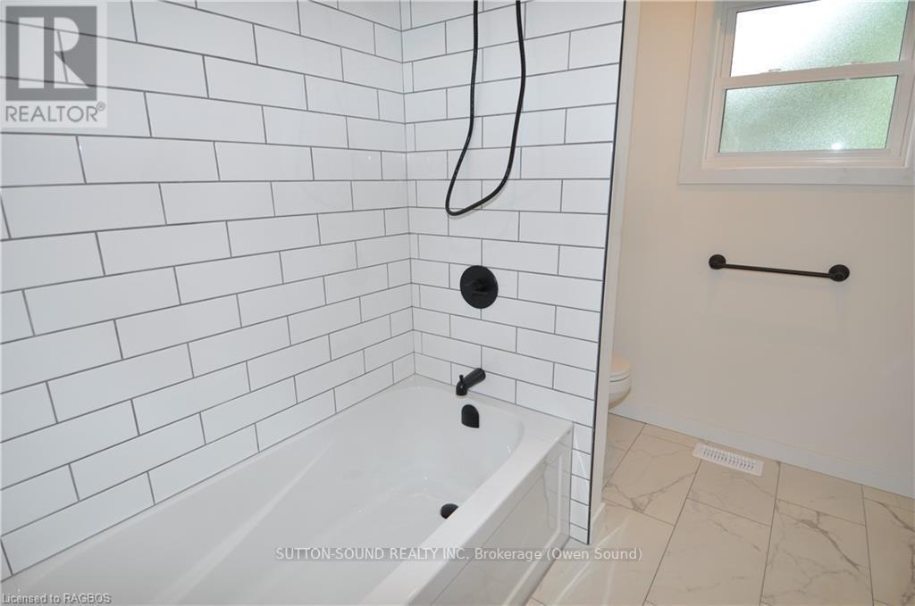 601 7th St A E, Owen Sound, Ontario  N4K 1K4 - Photo 25 - X10847038