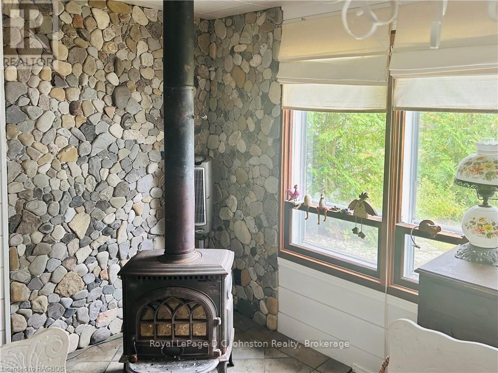 305 Bruce Road 13, Native Leased Lands, Ontario  N0H 2L0 - Photo 22 - X10848235