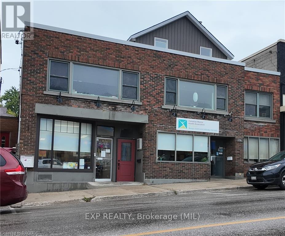 290 10TH STREET, Hanover, Ontario