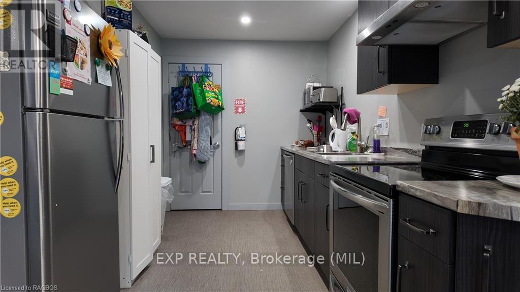 290 10th Street, Hanover, Ontario  N4N 1P2 - Photo 18 - X10846795