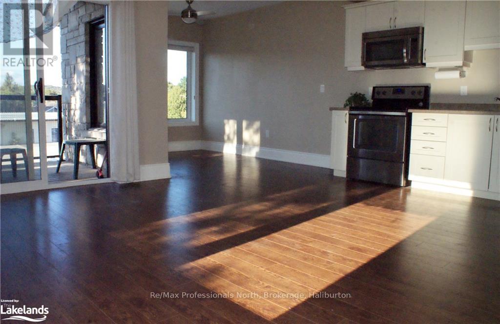 103 - 9 Newcastle Street, Minden Hills, Ontario  K0M 2K0 - Photo 11 - X10439951