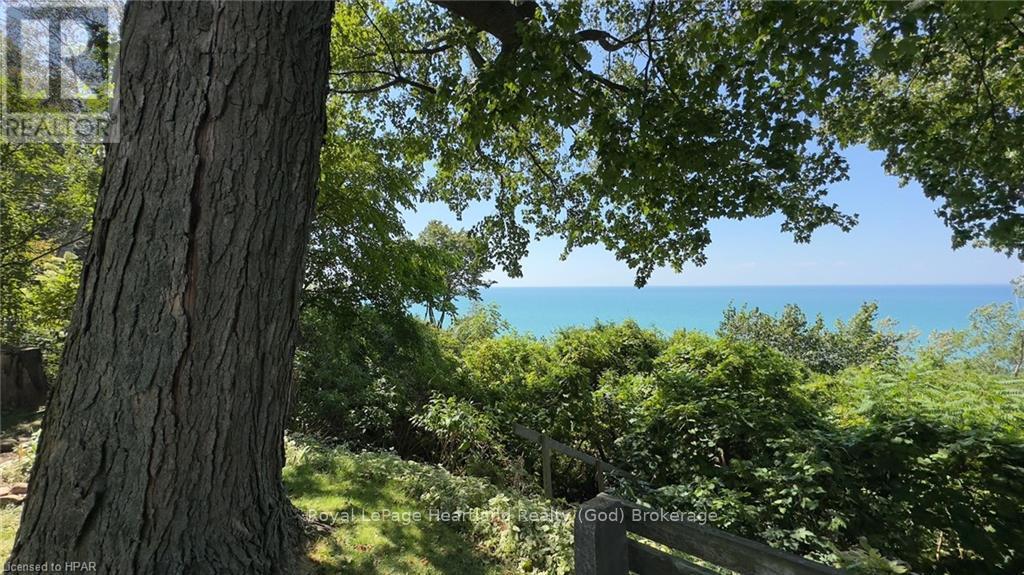 27 Bluewater Drive, Goderich, Ontario  N7A 3X8 - Photo 39 - X10780350