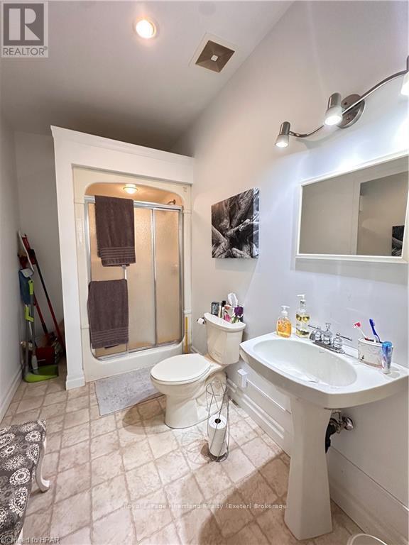 359 Main Street S, South Huron, Ontario  N0M 1S7 - Photo 11 - X10780279