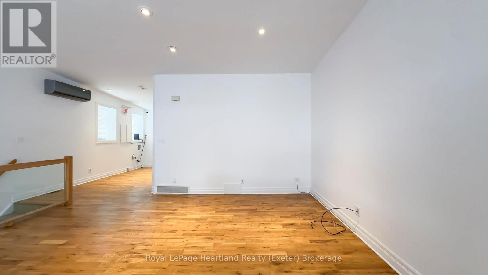 359 Main Street S, South Huron, Ontario  N0M 1S7 - Photo 33 - X10780279