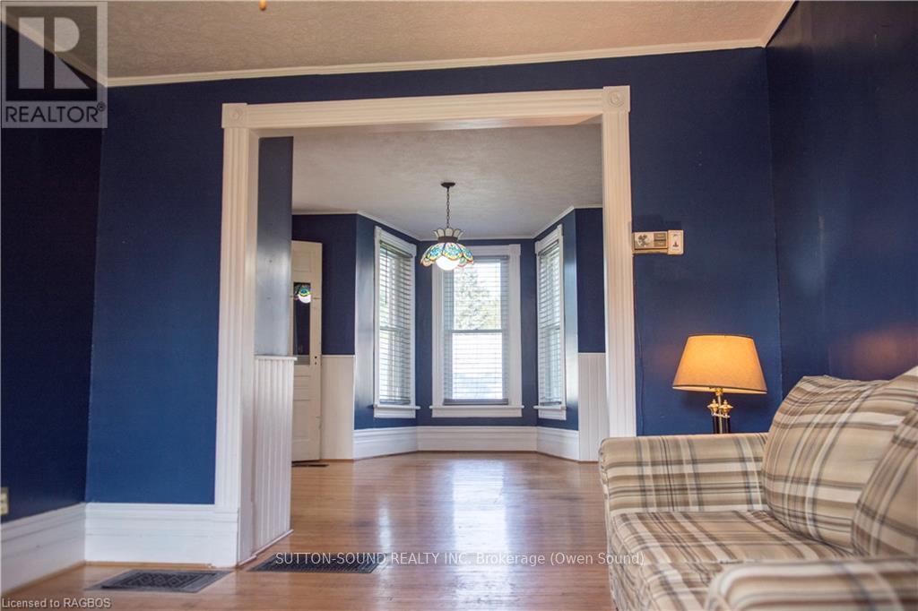 8 Elizabeth Drive, South Bruce Peninsula, Ontario  N0H 1A0 - Photo 9 - X10846484