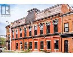 3 MAIN Street, Dundas, Ontario