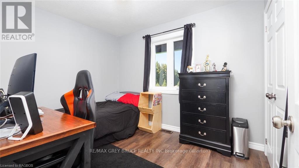 116 Patterson Parkway, Georgian Bluffs, Ontario  N0H 2T0 - Photo 22 - X10846444