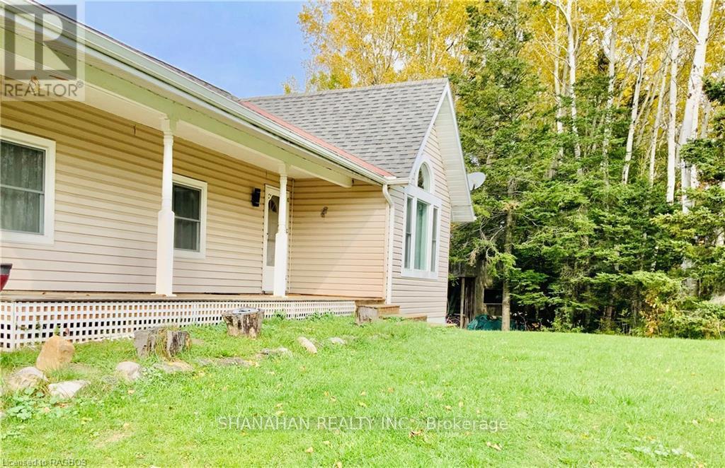 20 Cape Hurd Road S, Northern Bruce Peninsula, Ontario  N0H 2R0 - Photo 4 - X10846542