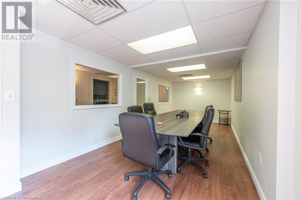 585 Queen Street S, Kitchener, Ontario  N2G 4S4 - Photo 10 - 40672051